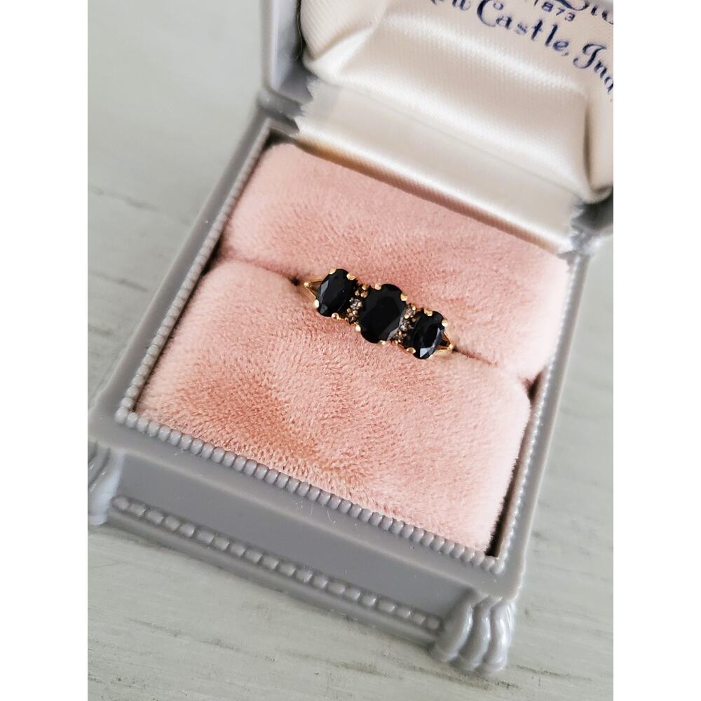 Vintage 10K Gold Sapphire and Diamond Ring